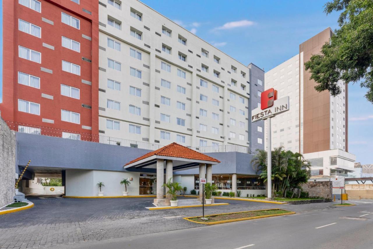 Fiesta Inn Guadalajara Expo Экстерьер фото