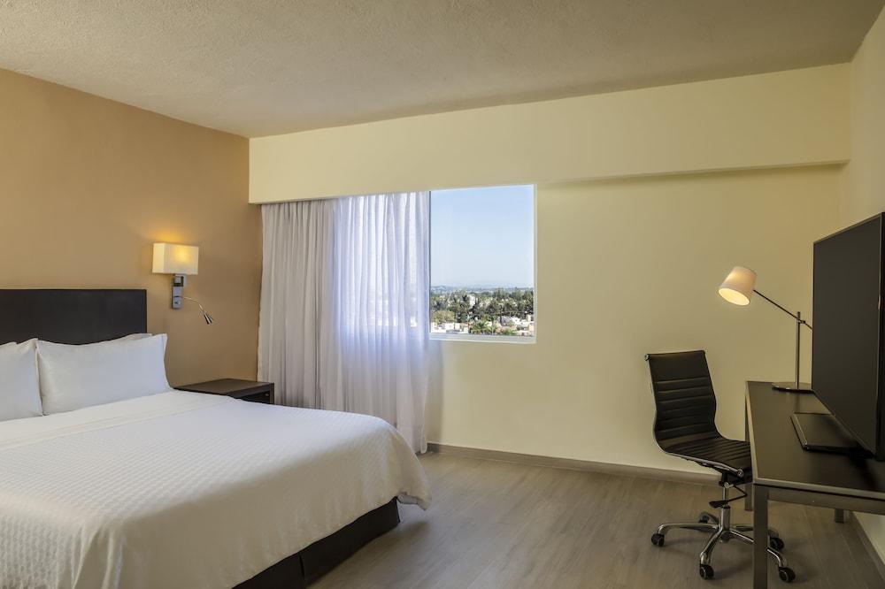 Fiesta Inn Guadalajara Expo Экстерьер фото